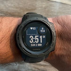 Garmen Instinct Smart Watch
